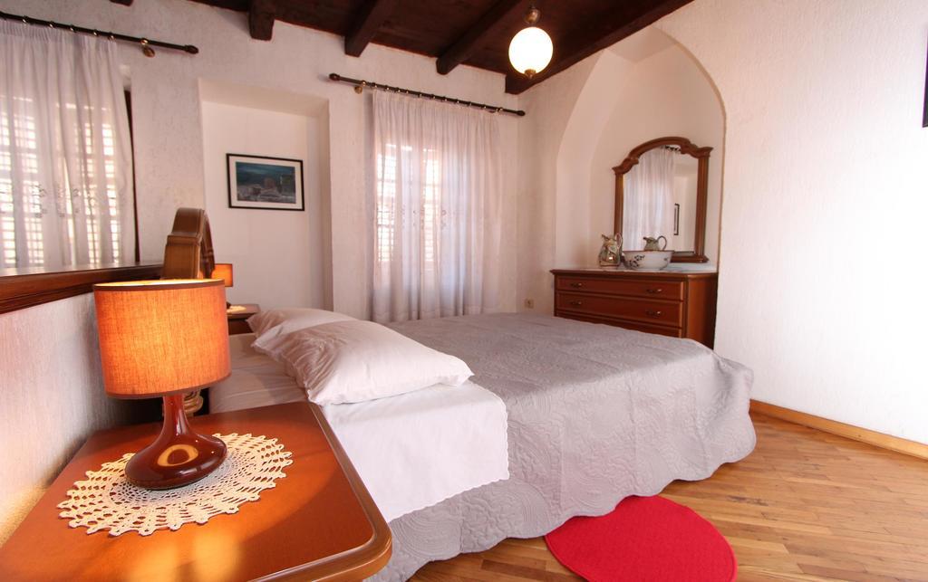Apartments Ive Rovinj Exterior photo