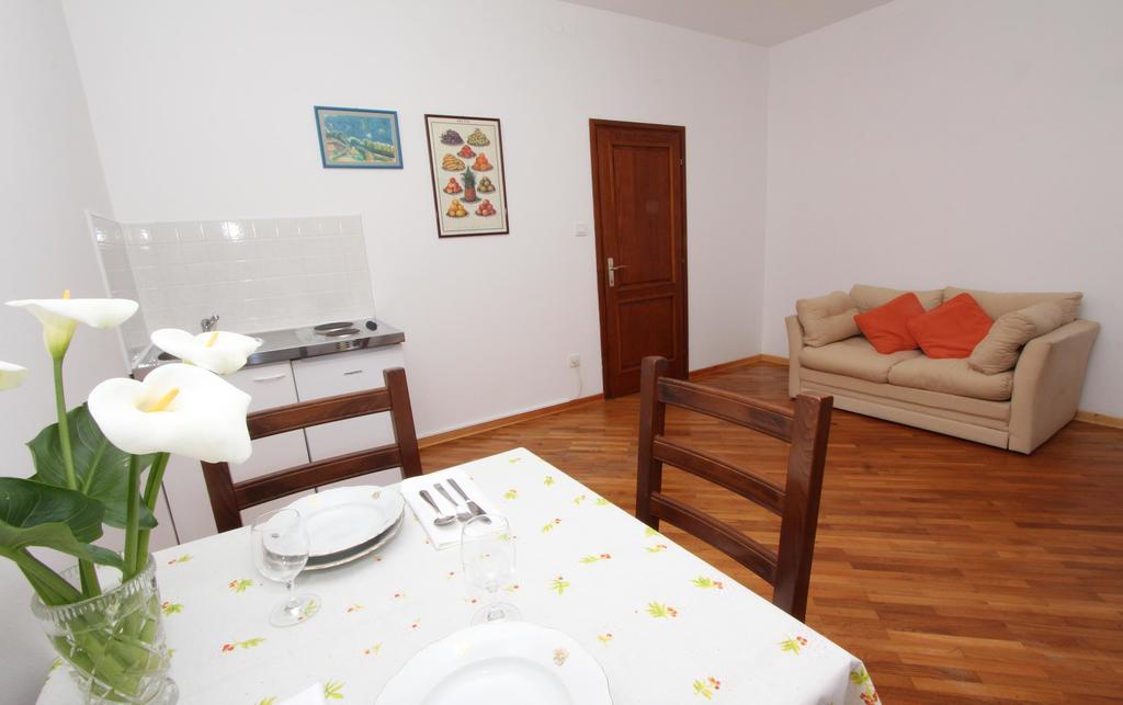 Apartments Ive Rovinj Exterior photo